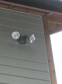 Motion sensor-activated yard light